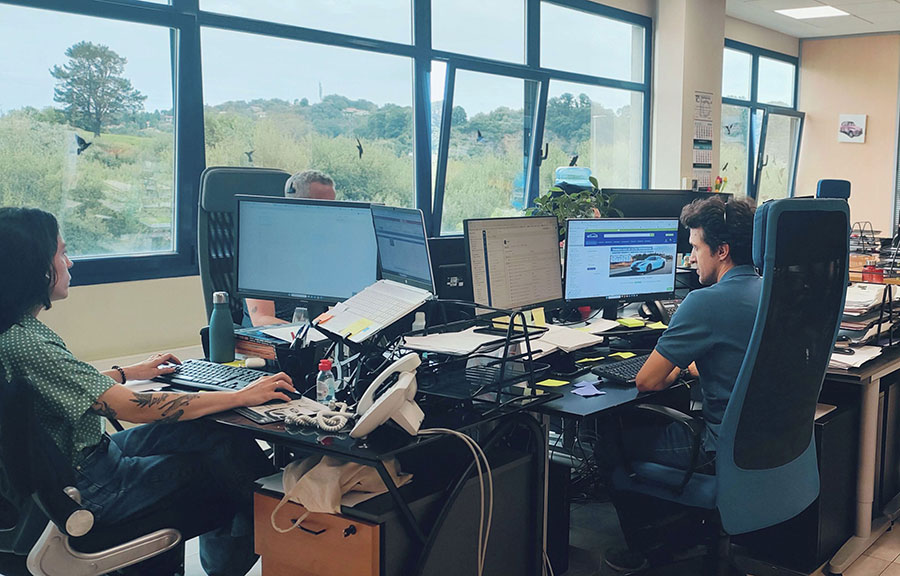 Serviço ao cliente dedicado em Autodaz.pt