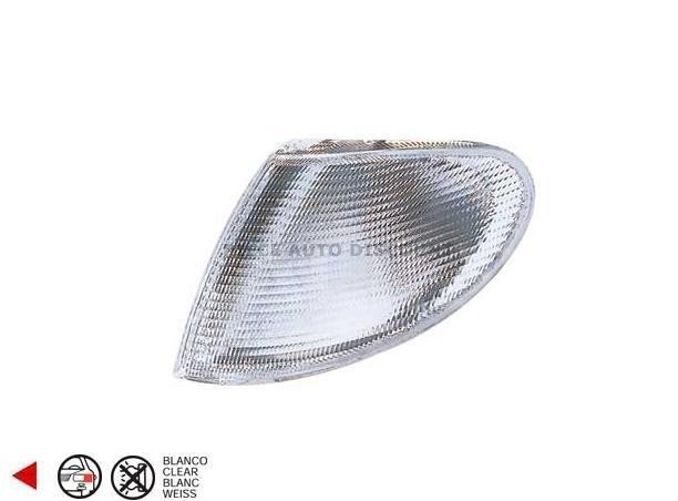 Acessar a peça Pisca frontal esquerda branca py21w