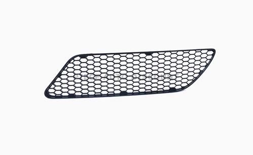 Acessar a peça Grelha central esquerda para choques frente