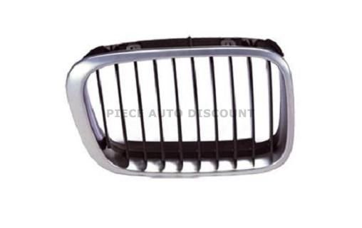 Acessar a peça Grelha direita borde cromado/lamas pretas & compact 2001->