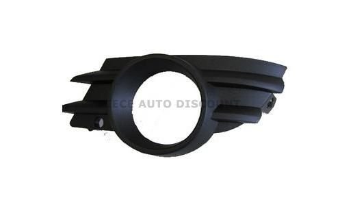 Acessar a peça Tampa luz farol nevoeiro direita com buracos 2003->