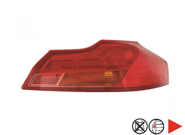 Acessar a peça Farolim traseiro direito da carrinha