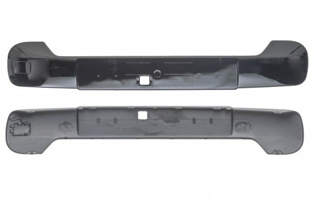 Acessar a peça Friso central para choques frente preta pintada