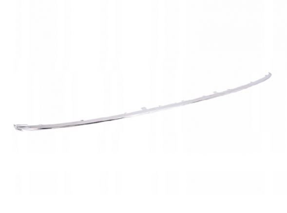 Acessar a peça Acabamento do para choques traseiro cromado