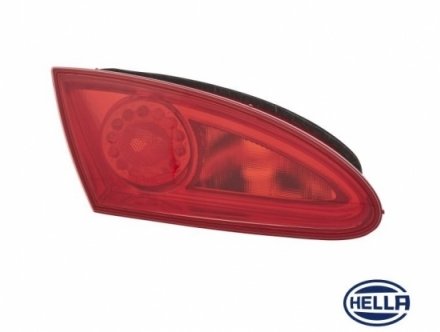 Acessar a peça Farolim traseiro esquerdo interno [hella]