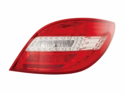 Acessar a peça Farolim traseiro direito