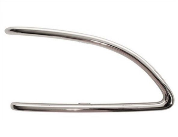 Acessar a peça Friso do para choques frente esquerdo