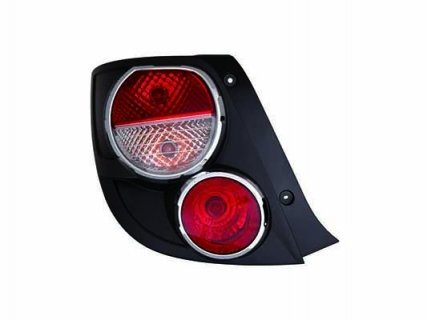 Acessar a peça Farolim traseiro esquerdo, exterior (5 portas)