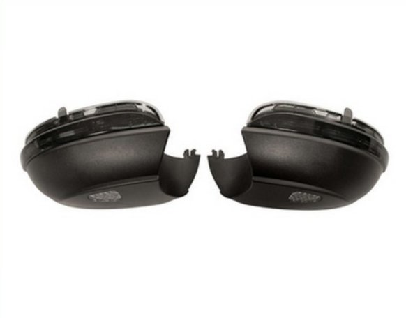 Acessar a peça Kit espelho retrovisor com capa inferior