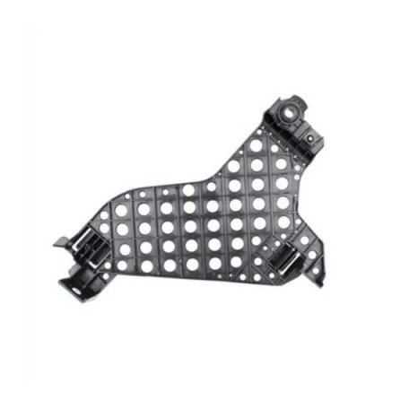 Acessar a peça Suporte farol direito